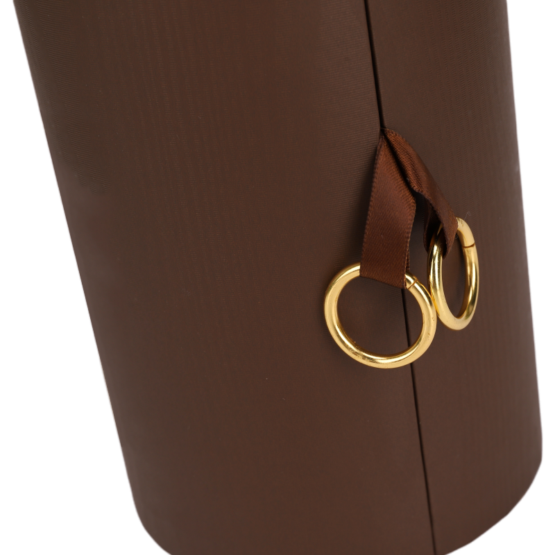 Vintage - Style Cylindrical Wine Gift Box: Blend of Elegance & Functionality