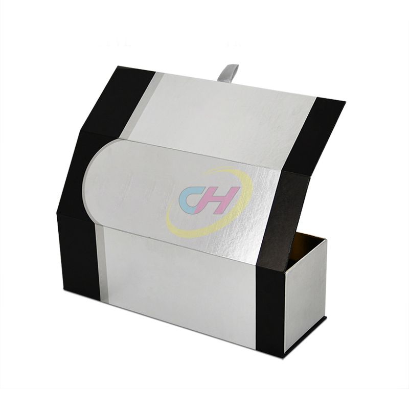 Sleek Silver Custom Wine Box: Elevate Wine Gifting & Storage