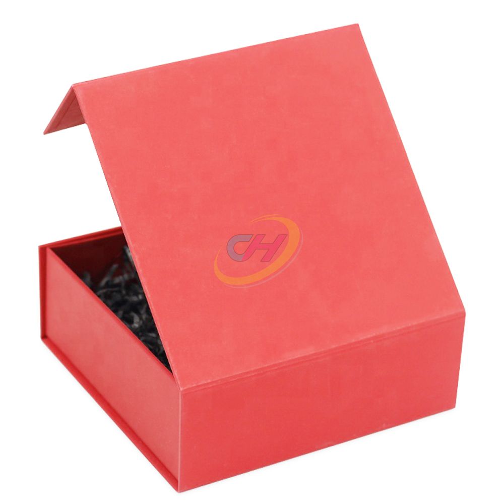 Red Heart Decorative Gift Box for Jewelry & Small Presents